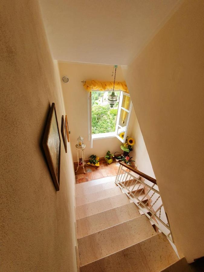 مبيت وإفطار Erli Il Girasole ...At Andorus' House المظهر الخارجي الصورة